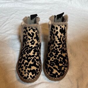 Stylish Women’s Leopard Print Ankle Boots 7.5